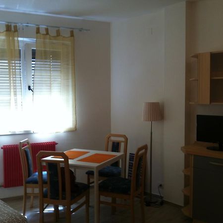 Apartamento Casa Laurino In Centro A Bozen Habitación foto