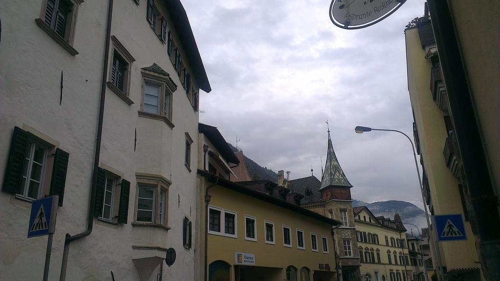 Apartamento Casa Laurino In Centro A Bozen Habitación foto